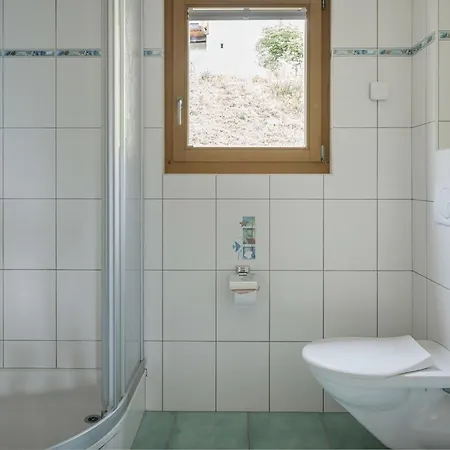 Apartament Camelot 4 *